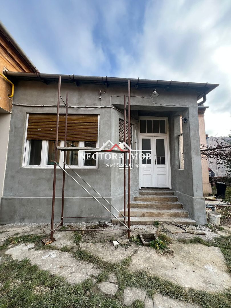 NECTORA IMOB-Apartament 3 cam. la casa, Ultracentral,121mp+128mp teren - Poză 8