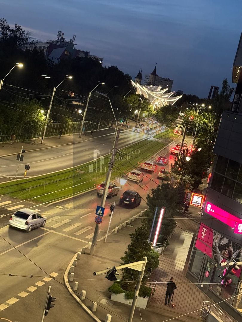 Apartament 2 camere semidecomandat Eroii Revolutiei - Poză 13