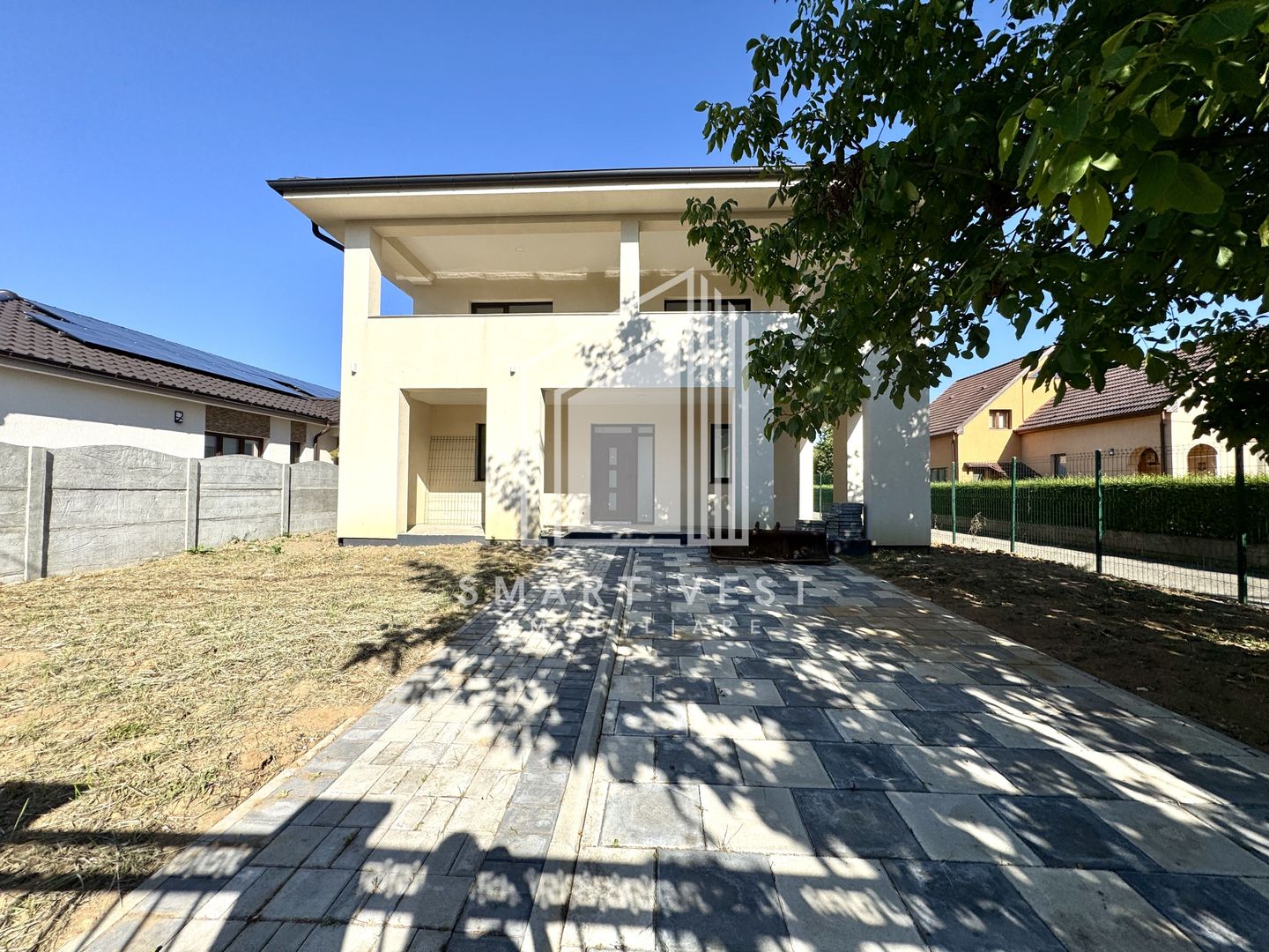 Casa noua constructie 2022 | 270 mp | Zona Carpati 2 - Poză 1