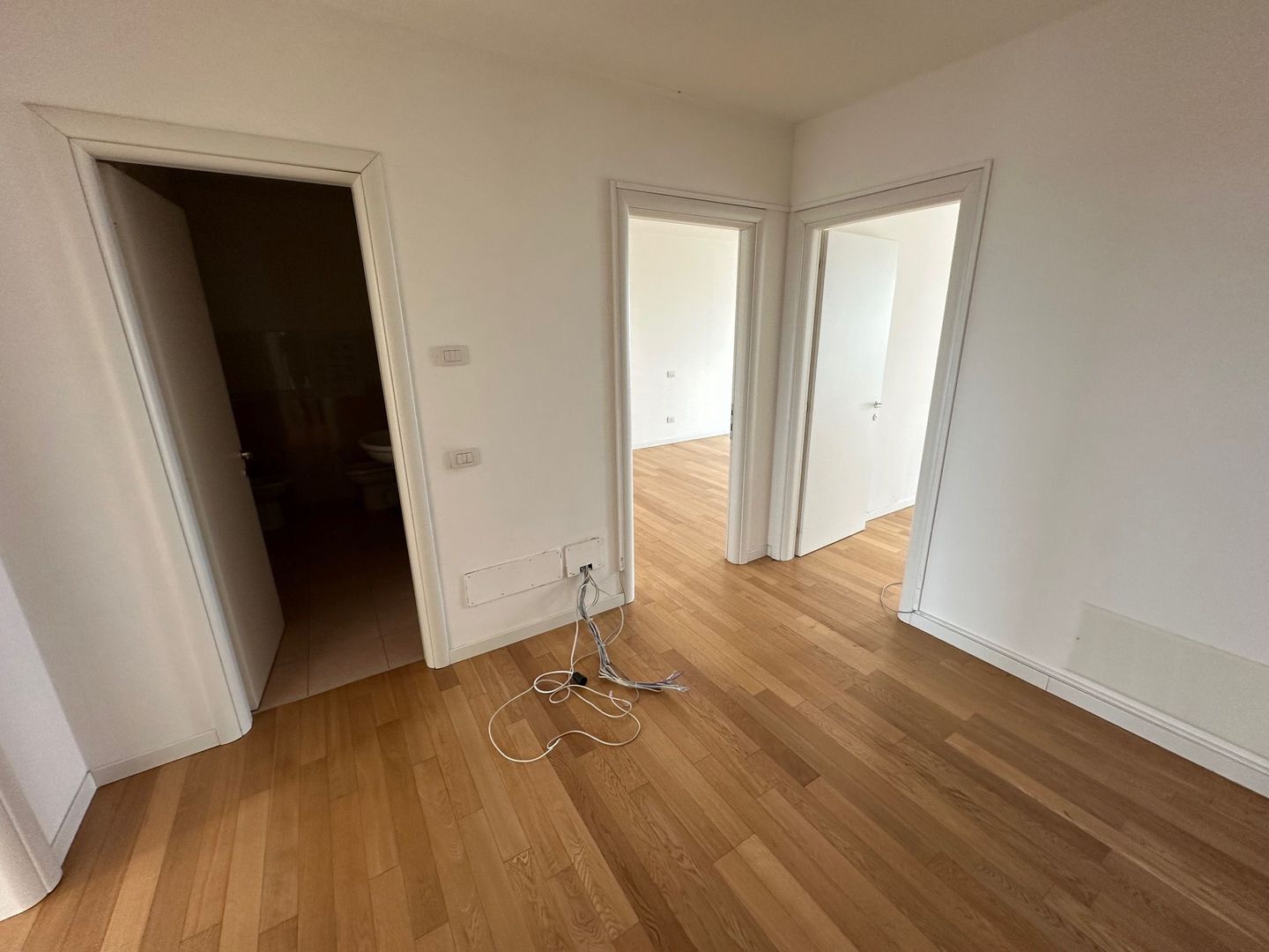 Birouri  cladire noua, zona centrala - Poză 12