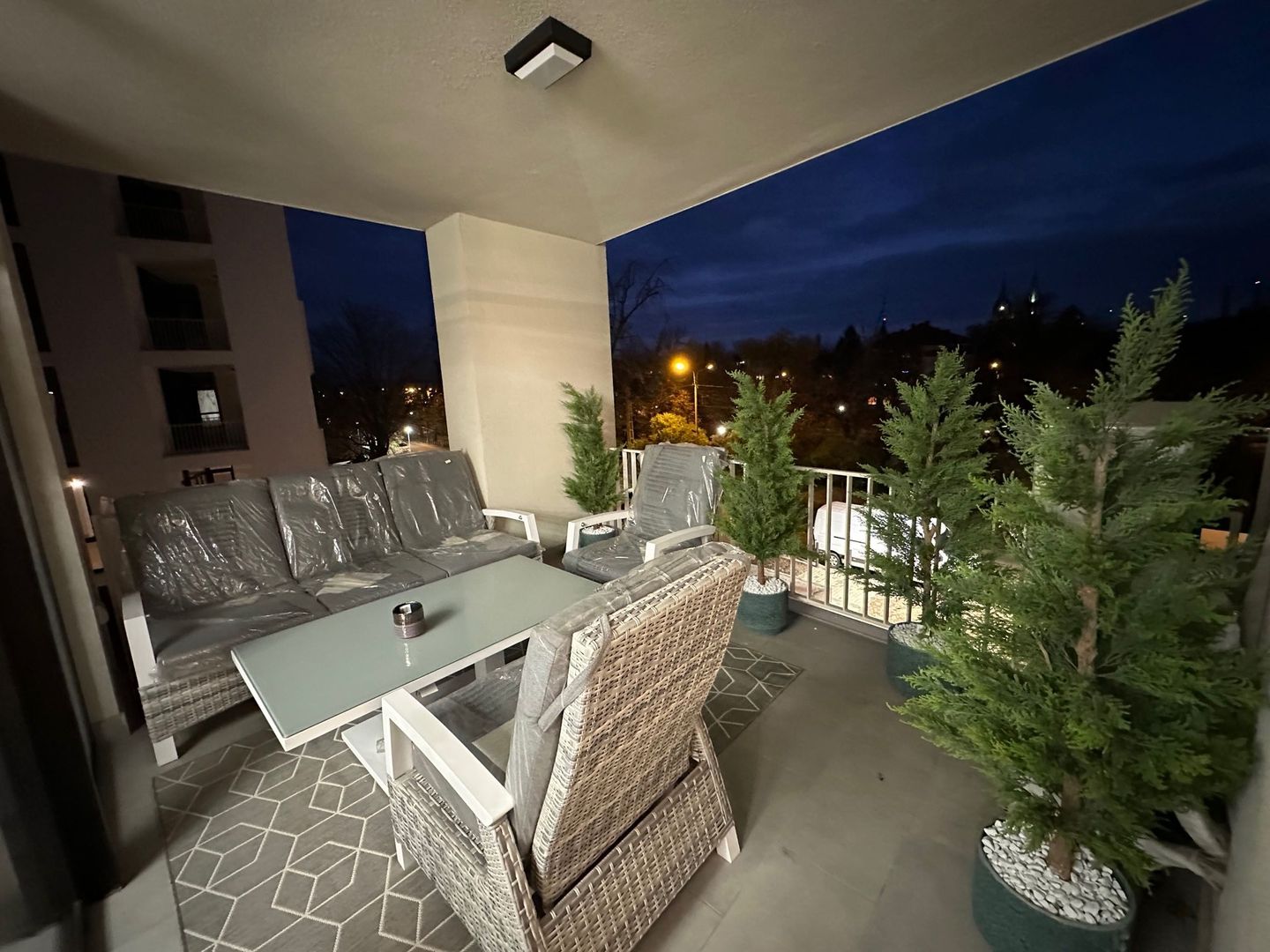 Luxury 4 rooms apartment  for Rent in Timisoara - Poză 18