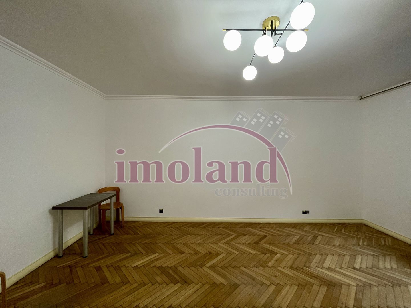 Inchiriere garsoniera 37 mp in vila | ideal business | Primaverii - Poză 6