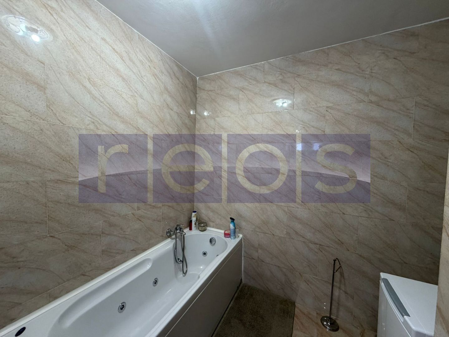 INCHIRIERE 3 CAMERE | DOROBANTI | MOBILAT SI UTILAT | PARCARE | 76MP - Poză 18