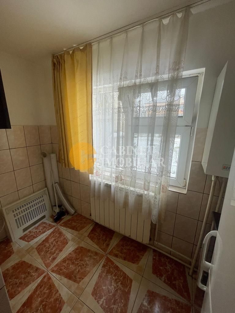 Apartament cu 2 camere decomandat bloc din 1982 zona Alexandru - Poză 6