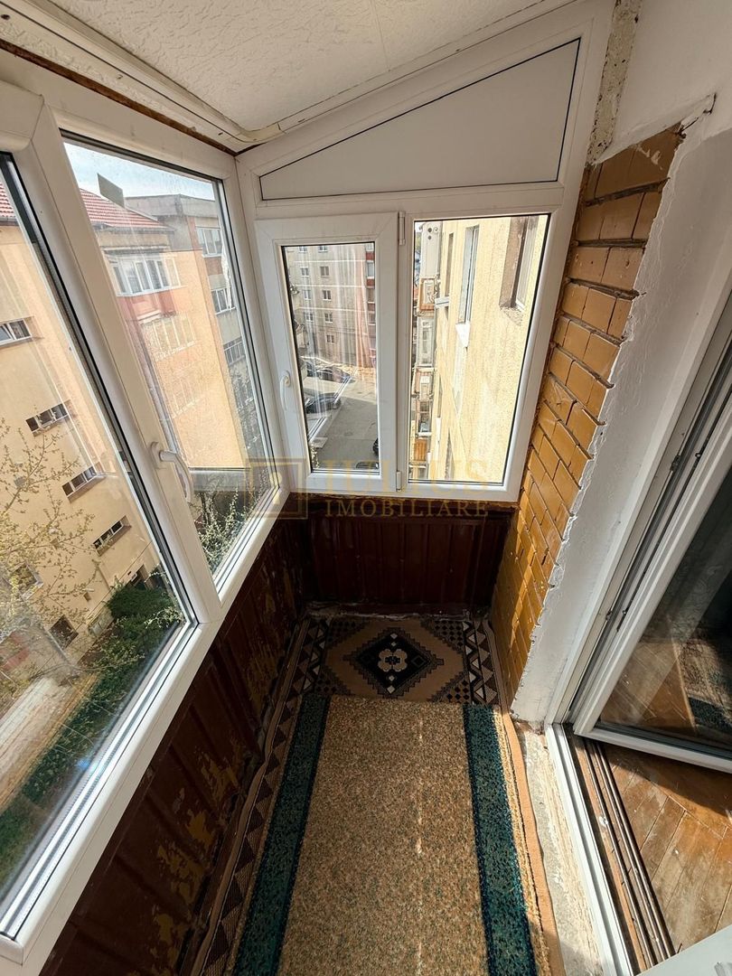 3 camere, situat in Complexul Studentesc, studenti, centrala proprie. - Poză 19