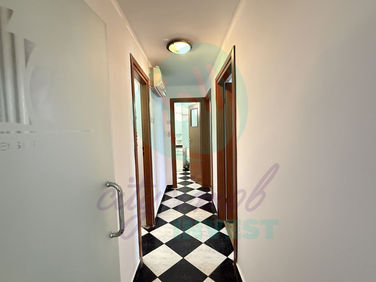 3 camere - bloc MONOLIT  - Bd. UNIRII - etajul 1 - Poză 14