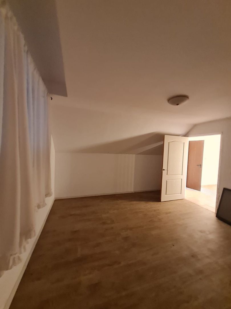 Casa cu teren de 14340 mp în Jebel/Pretabila pentru afacere - Poză 42