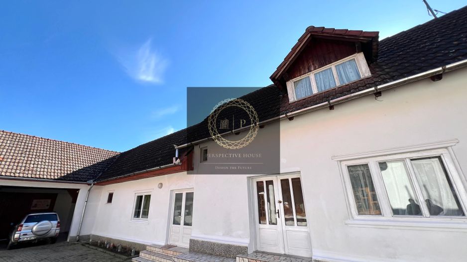 Casă pretabila 2 familii | 280 mp utili| 1350mp Teren | Garaj - Poză 4