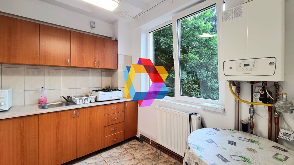 Casa de închiriat in Brașov - 400 mp - Poză 9