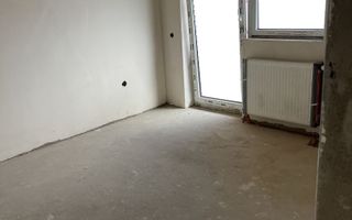 Apartament spațios cu 3 camere și parcare proprie în Florești, Terra. - Poză 3