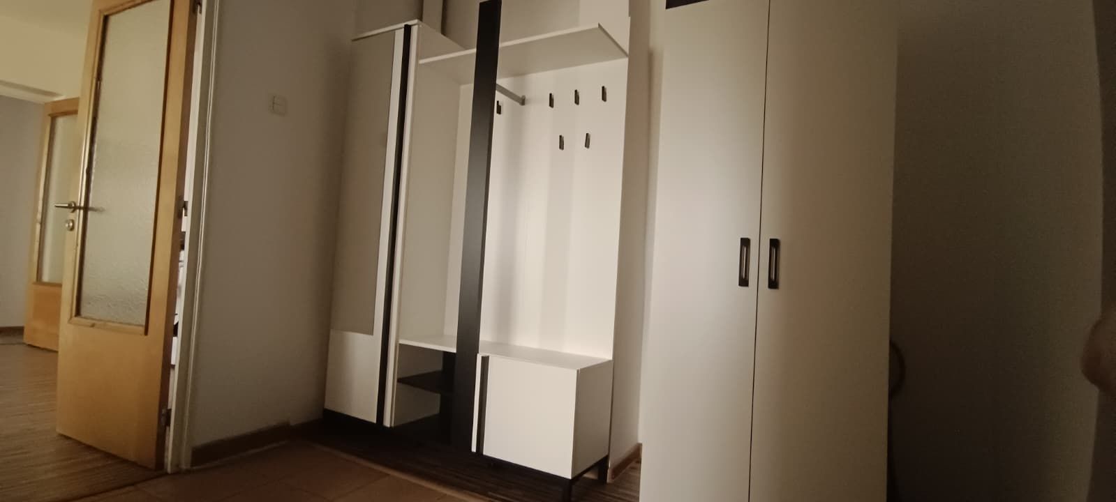AP. 2 CAMERE-13 SEPTEMBRIE, BLOC REABILITAT, BUCATARIE INCHISA, MODERN - Poză 5
