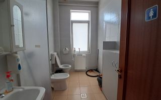 Apartament de 5 camere în Vilă - Zona Bună Ziua!! - Poză 9