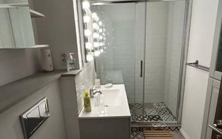 Apartament modern cu 3 camere de vânzare – Zona Bucovina, - Poză 2