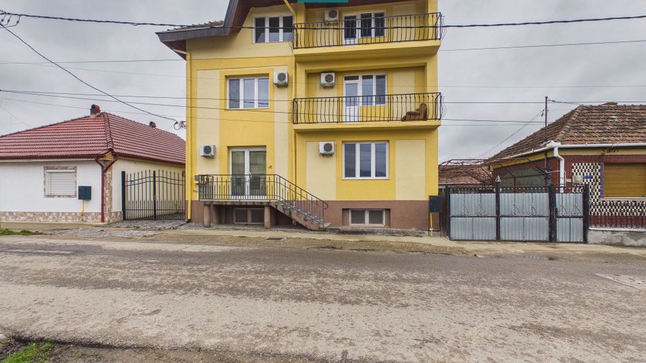 Casă în zona turistică maximă, Băile 1 Mai, Oradea - Poză 48