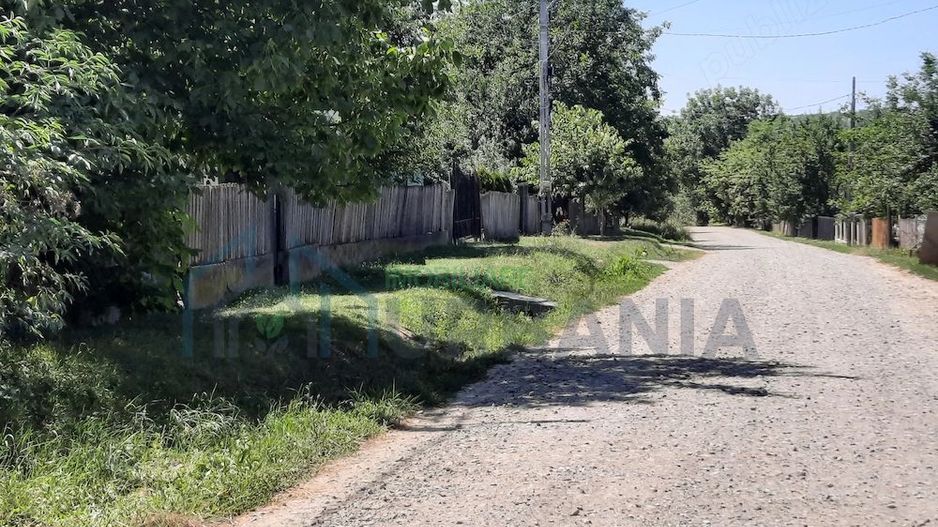 Teren intravilan de vanzare, Bârnova, sat Todirel, 2.422 mp - Poză 1