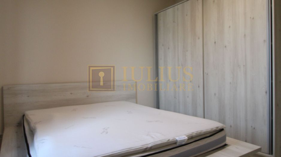 Casa Giroc, 4 camere, 2 bai, curte interioara. - Poză 16