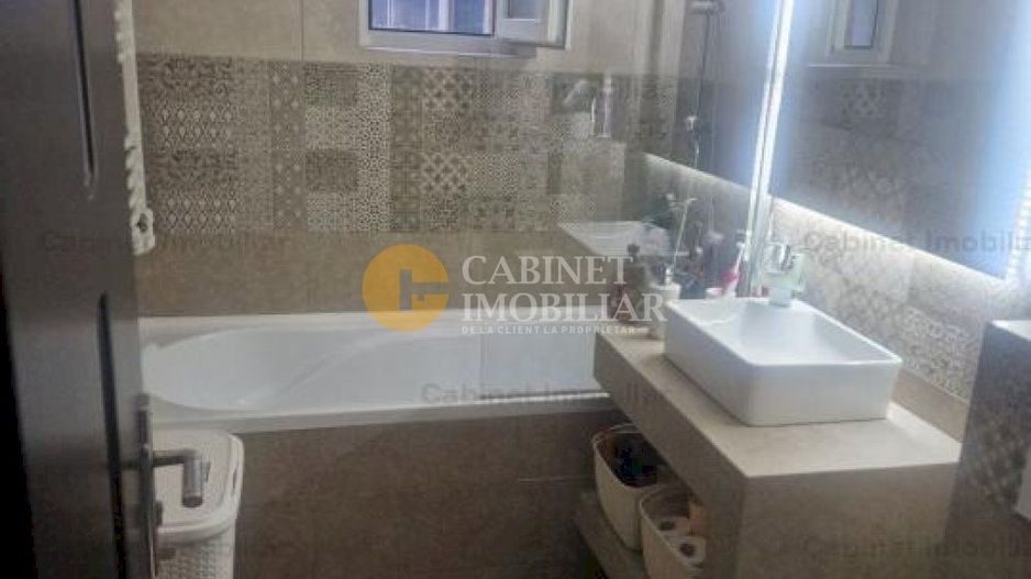 Apartament 2 Camere Pizza Nico Etaj 3 Renovat Complet - Poză 6