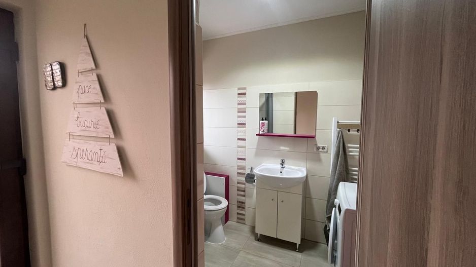 Casa modernă în Vladimirescu - Poză 24