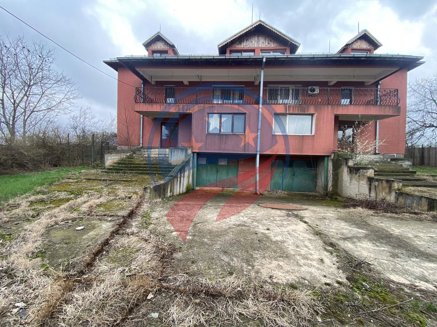 VILA CU 2500 MP TEREN LA 15 KM DE CRAIOVA CENTRU - Poză 14