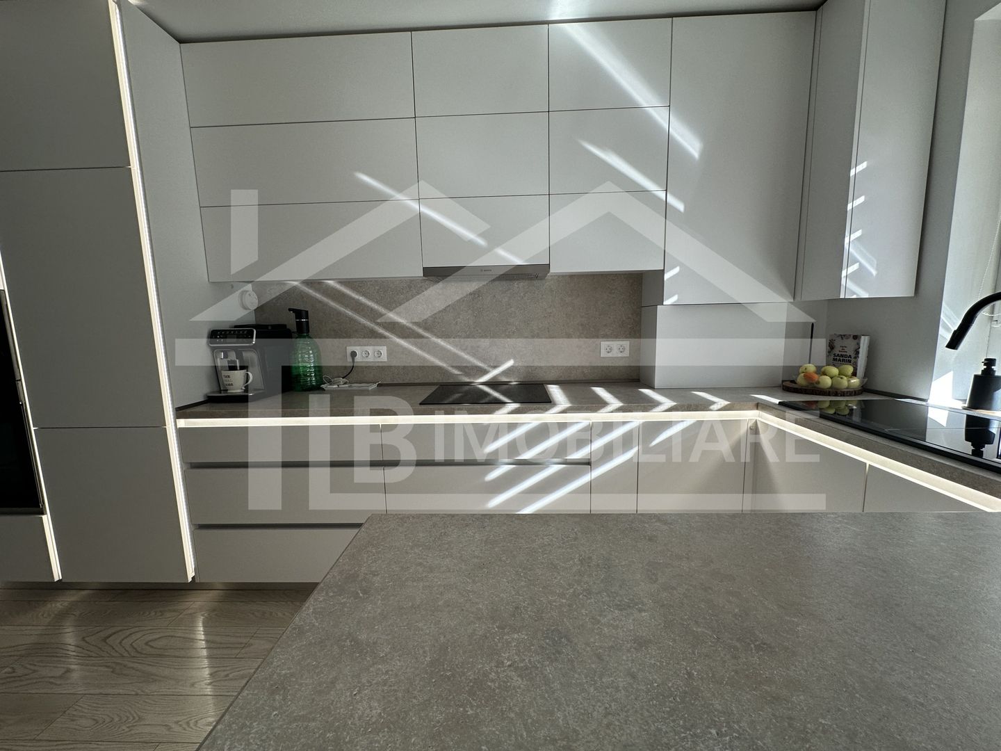 Apartament cu 2 camere , 56mp, parcare, Zona Maurer Residence - Poză 7