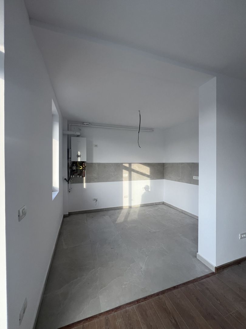 Apartament 2 cam bloc nou zona Selgros - Poză 19