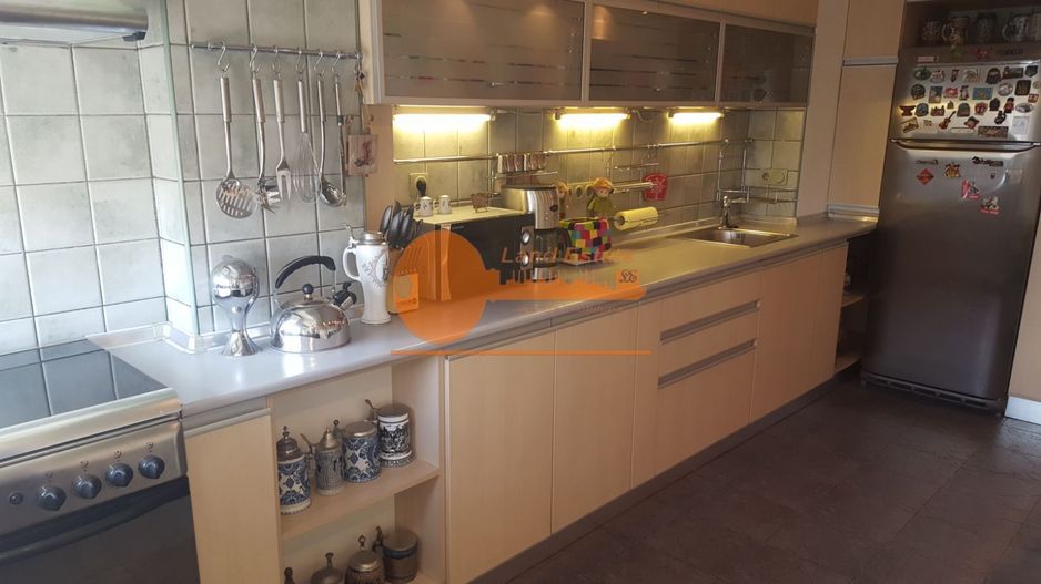 Vanzare 3 camere Vacaresti ( bloc 1985-aproape de metrou ) - Poză 10