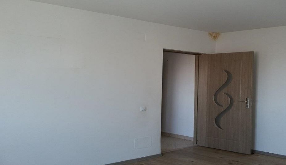 Apartament 2 camere Cartierul Salaj Bucuresti - Poză 3