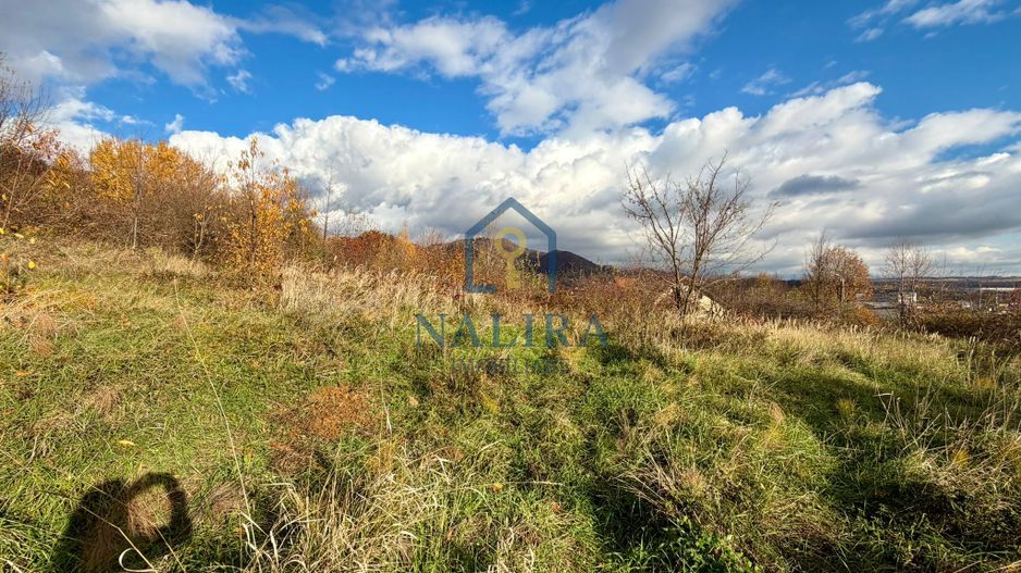 Teren intravilan 1000 mp cu priveliște, zona Griviței - Poză 2