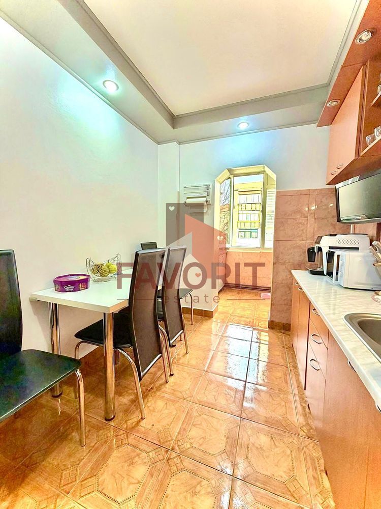 3 camere | etaj 2 | centrala proprie | renovat | zona excelenta | - Poză 4