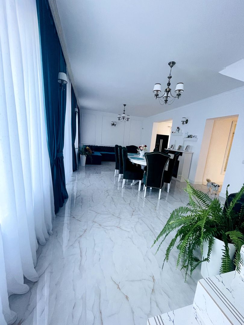 Casă de vânzare – 6 camere P+M, Haieu - Poză 8