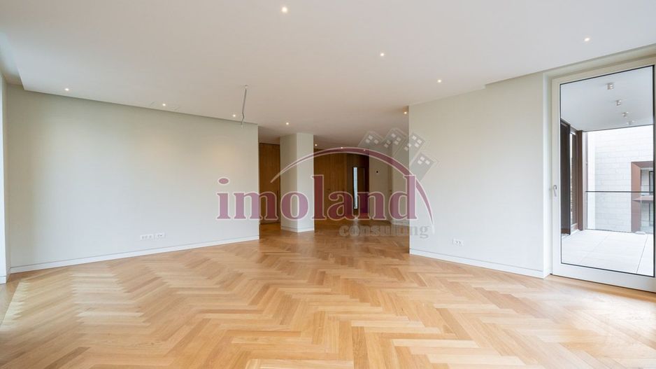 Inchiriere - apartament 4 camere - imobil nou - Dorobanti-Capitale - Poză 5