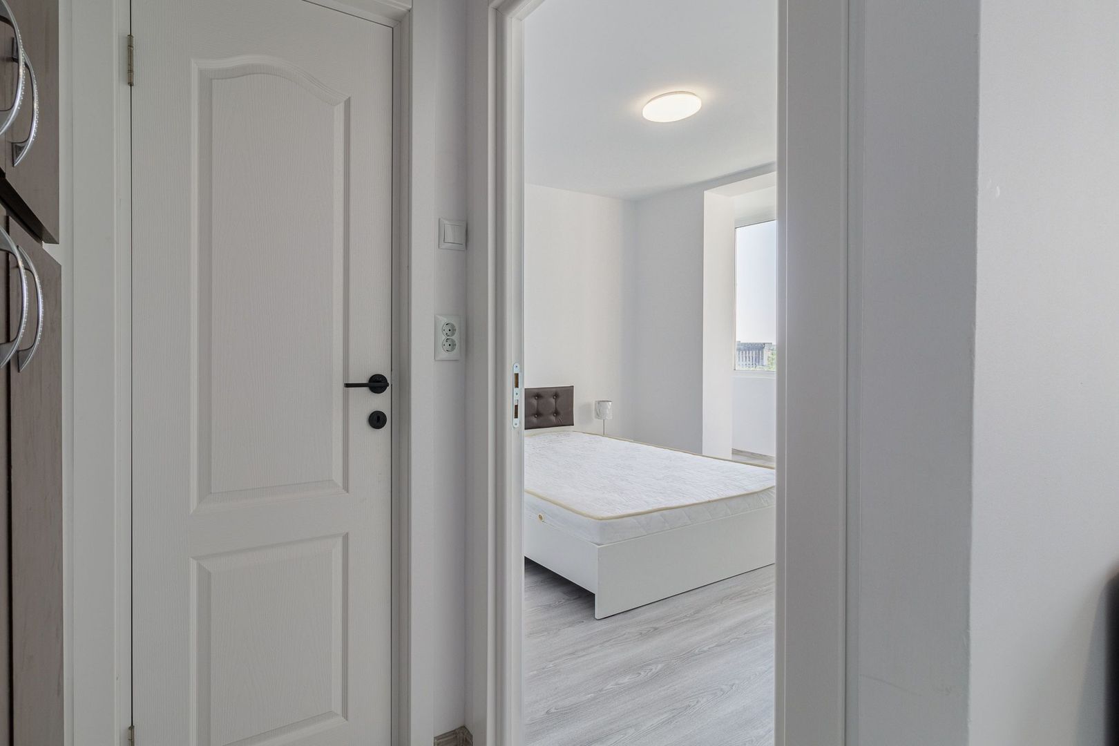 Apartament Renovat | Metrou Gara de Nord - Poză 8