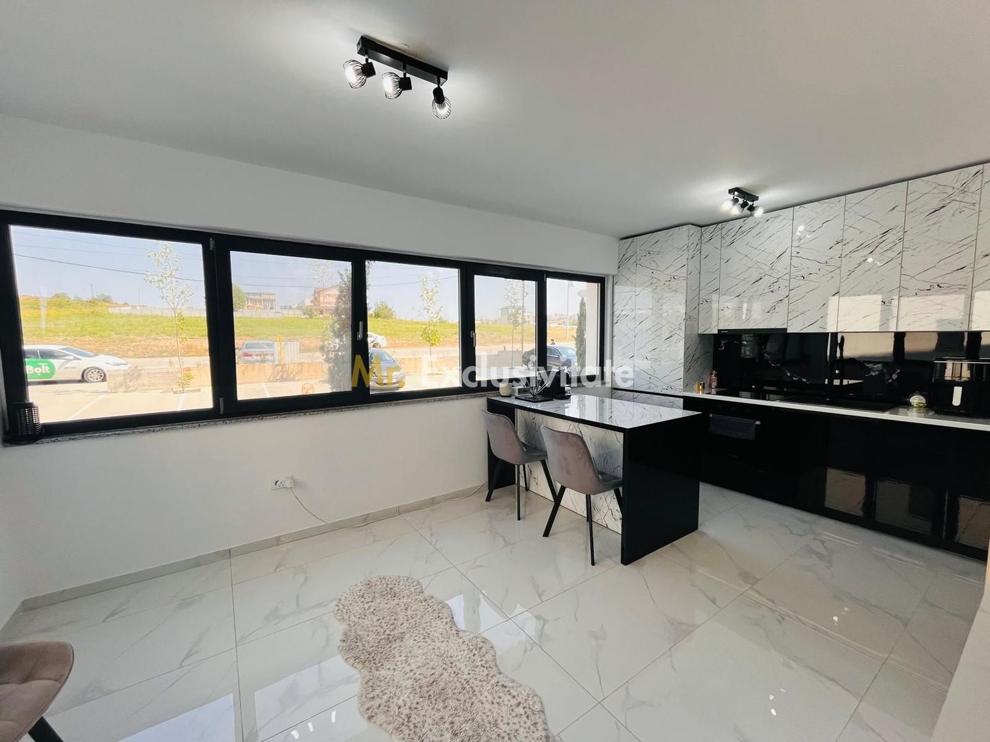 Eleganta si confort | 2 camere in bloc nou, parcare – zona Panoramic - Poză 20