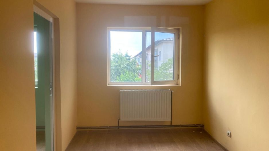 Super pret!! Vanzare apartament cu 3 camere-Micro 9 - Poză 4