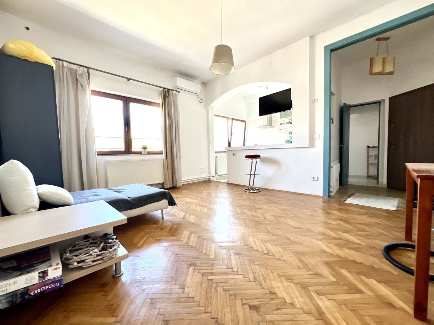 2 camere în inima Bucureștiului (Zona Universitate) - Poză 2