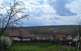 Teren intravilan în satul Dorobanț, pe strada Regina Maria, 1046 mp - Poză 1