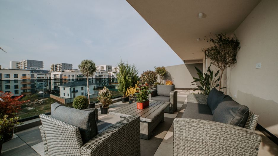 Penthouse 2 camere mobilat utilat panouri solare pompa caldura - Poză 3