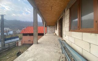 Zona de deal! Vanzare casa cu 6 camere in Pietrari - Poză 10