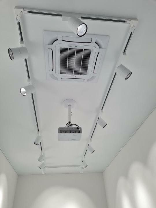 Spațiu Comercial || Birou de Inchiriat  ||  Vitrina Stradala ||  Zona Cișmigiu - Poză 7