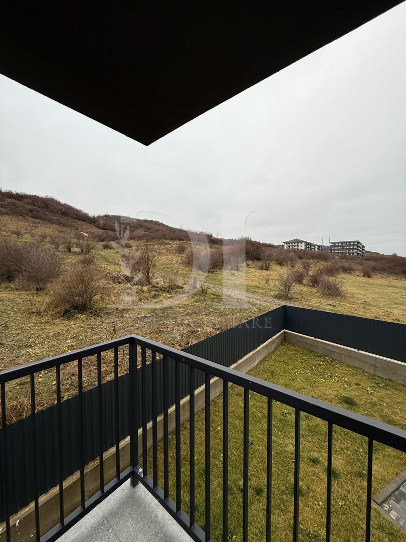 Casa finalizata 2025 108mp cu parcare si gradina  zona Terra - Poză 17