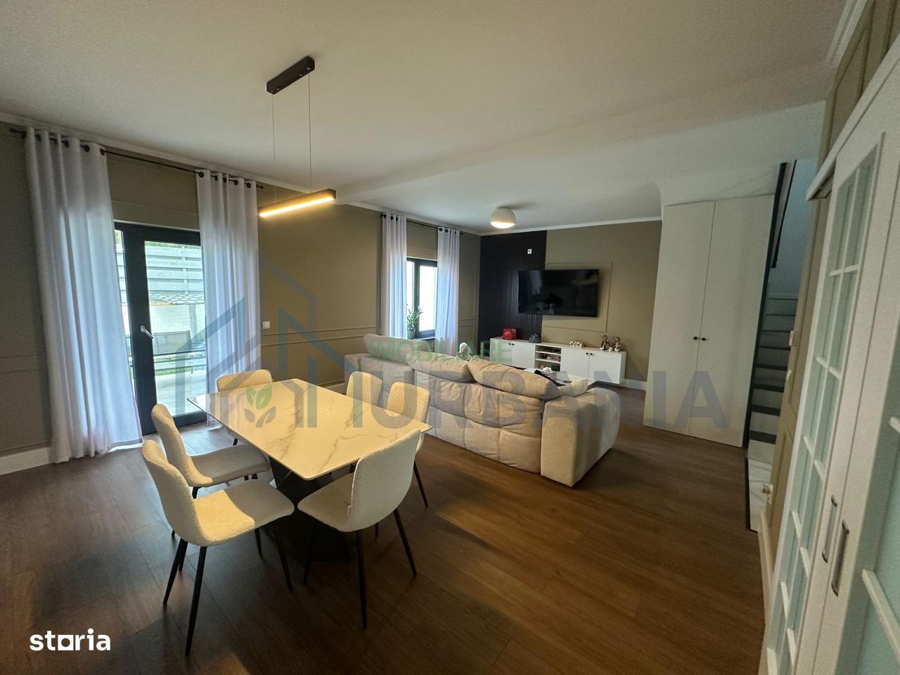 Casa D+P+E in Tomesti,Asfalt, Tâmplărie VEKKA - Poză 10