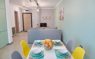 Apartament 2 camere de vânzare, prima linie la mare - Ocazie - Poză 2