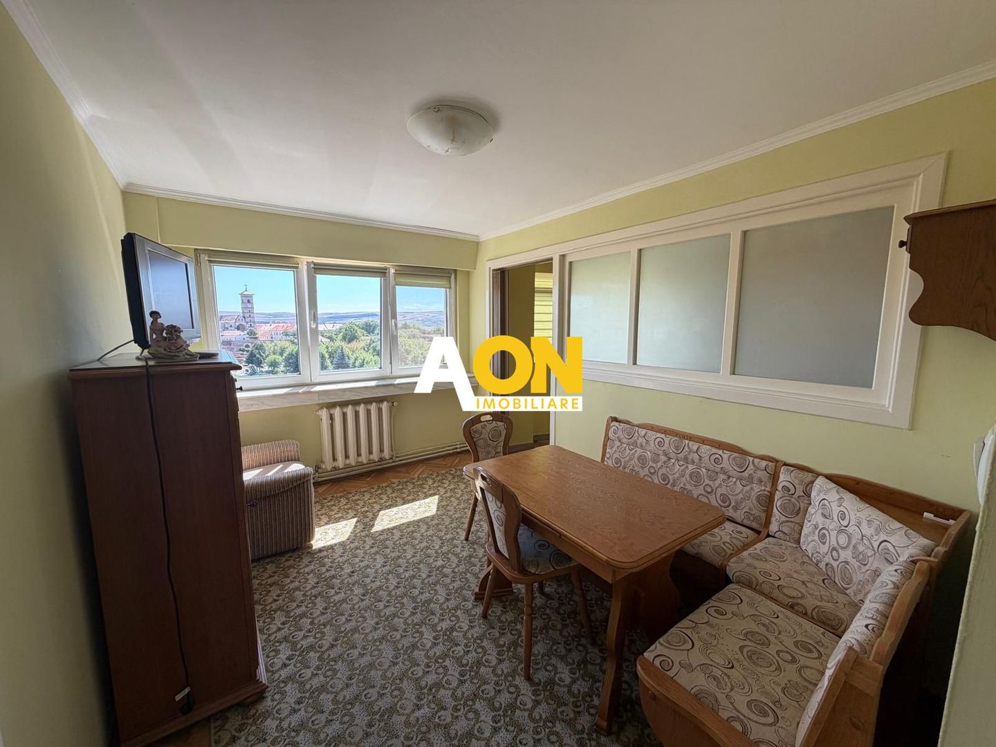 Apartament 4 Camere | Decomandat | Etaj  |  Cetate - Poză 3