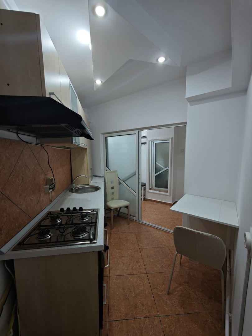 Apartament 1 cameră de închiriat – Zona Port, aproape de Faleză - Poză 3