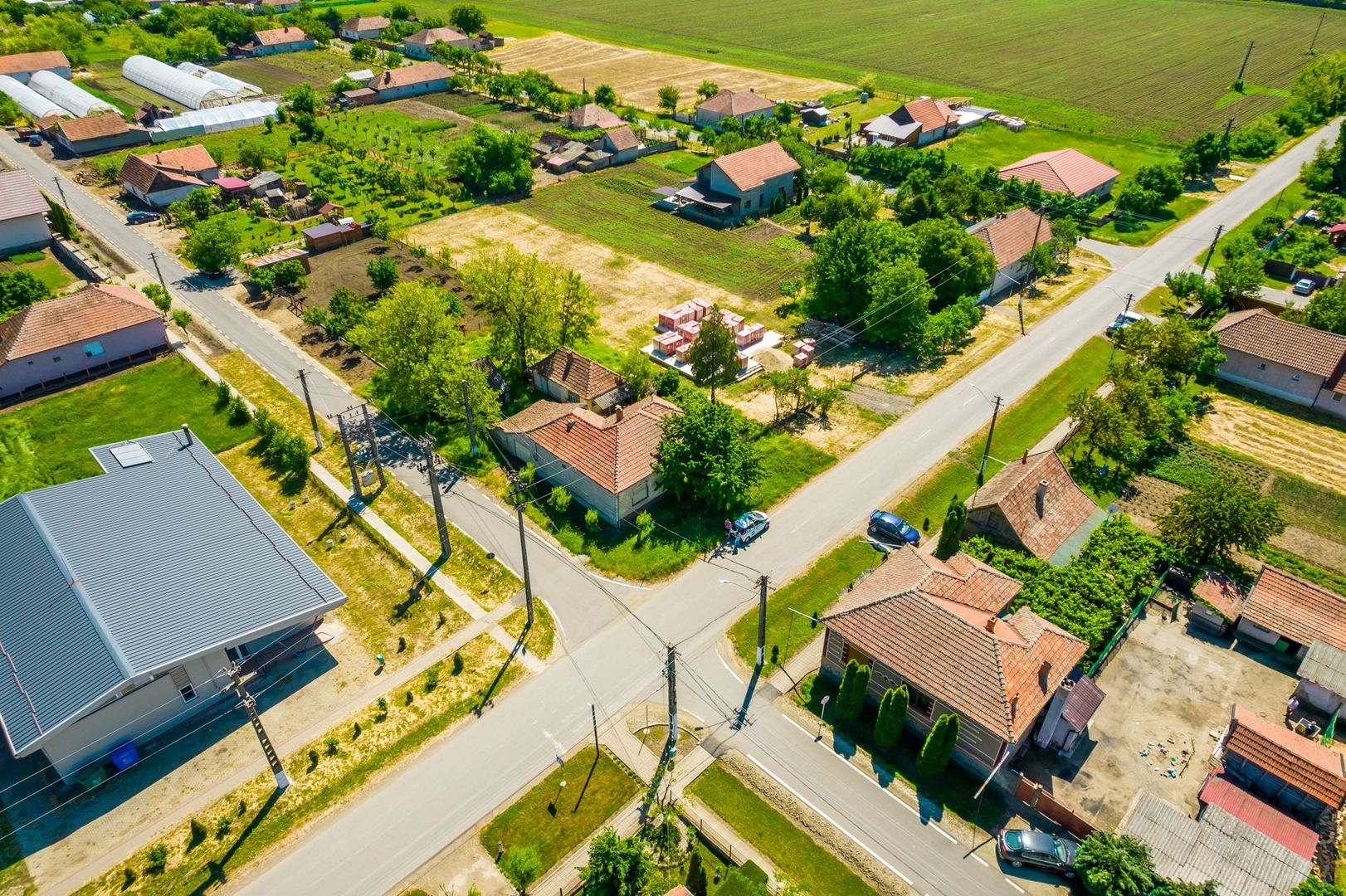 Casă cu potențial în Iratoș - Poză 5