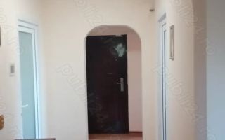3 camere, decomandat, 3 balcoane, etaj 4/5  Micro 38 - Poză 1