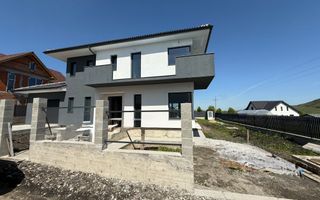 Casă individuală cu garaj și 700 teren Chinteni - Poză 4