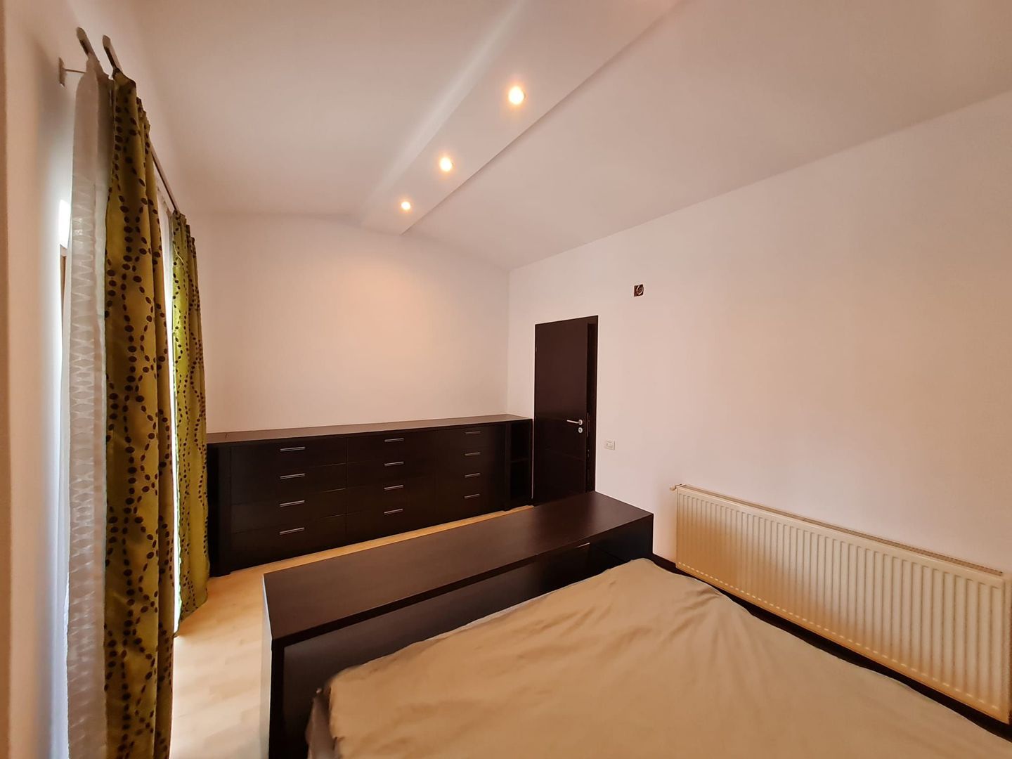 Apartament generos de închiriat zona Lipovei - Poză 22