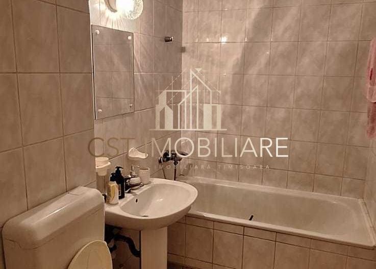 Apartament cu 2 camere - Poză 4