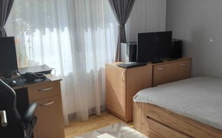 Proprietar vand apartament cu 2 camere - Poză 2